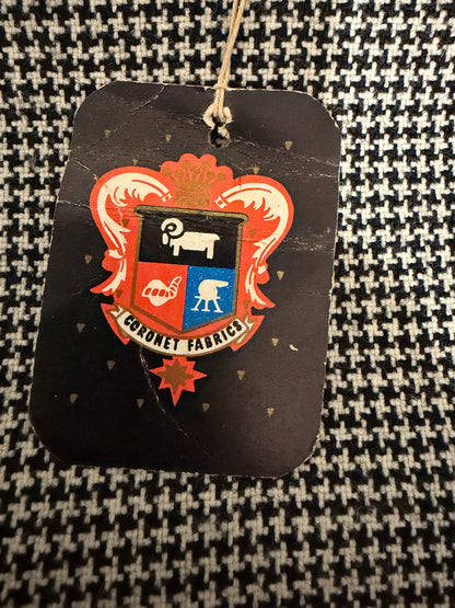 Vintage Houndstooth tweed wool coat - Fully lined - Made to Measure