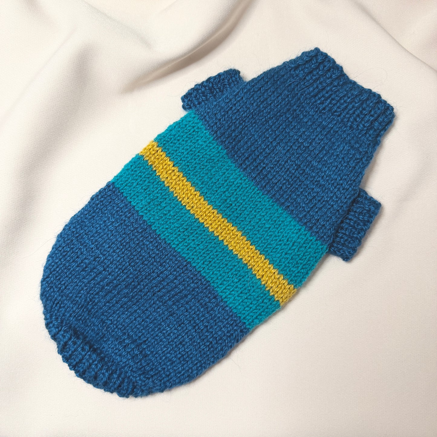 Hand knitted Alpaca Merino wool mix Jumper for Small Breed dogs and puppies 12-14in chest