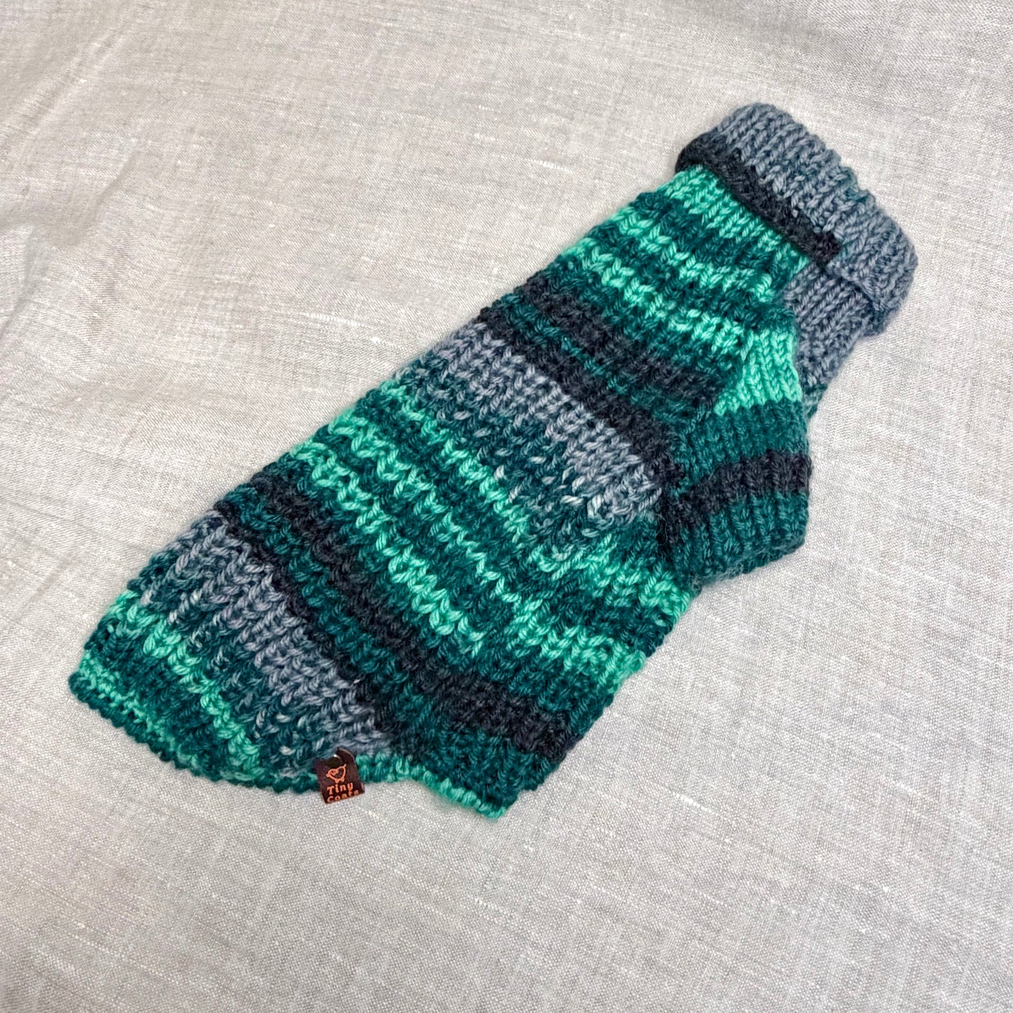 Hand knitted Alpaca Merino wool mix Jumper for 13-14inch chest, 8-9" length