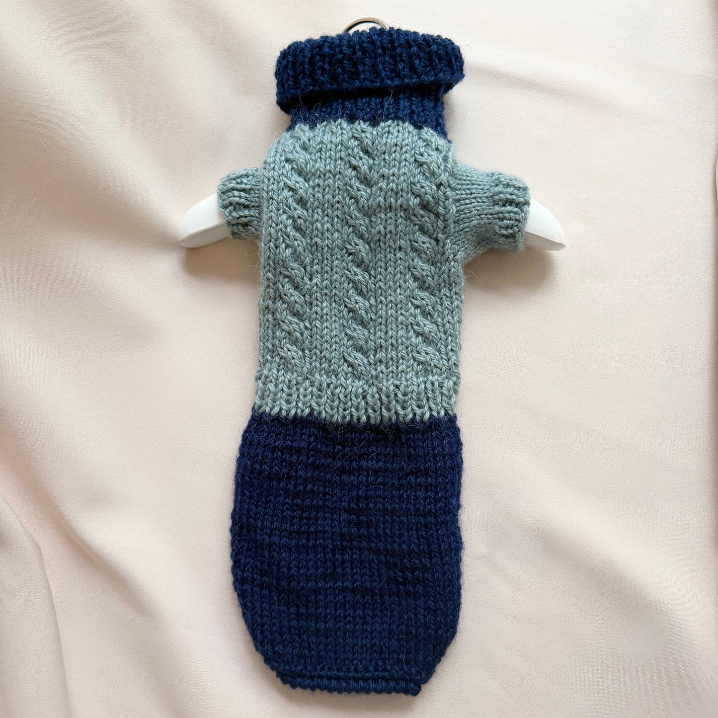 Hand knitted Alpaca Merino wool mix Jumper for 11-13inch chest, 9-10" length